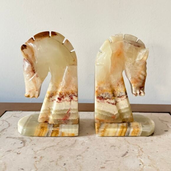 Vintage Horse Head Bookends Carved Onyx Marble Academia MCM Chess Knight PAIR - Picture 2 of 11